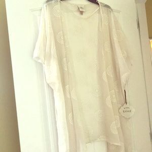 Knox Rose sheer short sleeve jacket